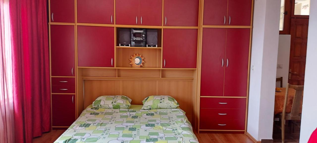 Vesna'S Dream Lägenhet Budva Exteriör bild