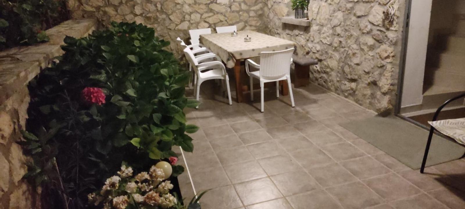 Vesna'S Dream Lägenhet Budva Exteriör bild